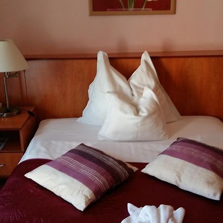 Isabell Apartments Győr Extérieur photo